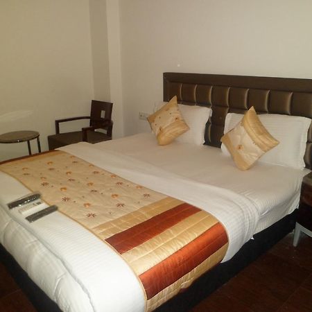 Hotel Cabana @ Pahar Ganj Neu-Delhi Exterior foto
