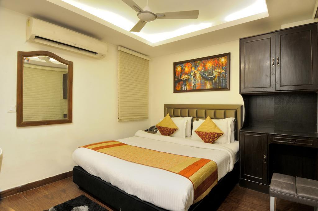 Hotel Cabana @ Pahar Ganj Neu-Delhi Exterior foto