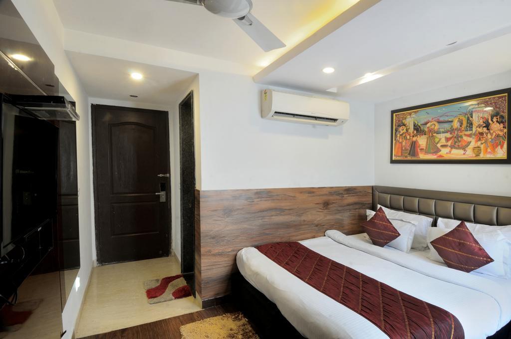 Hotel Cabana @ Pahar Ganj Neu-Delhi Exterior foto