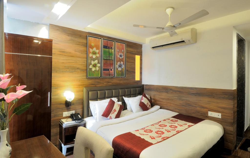 Hotel Cabana @ Pahar Ganj Neu-Delhi Exterior foto