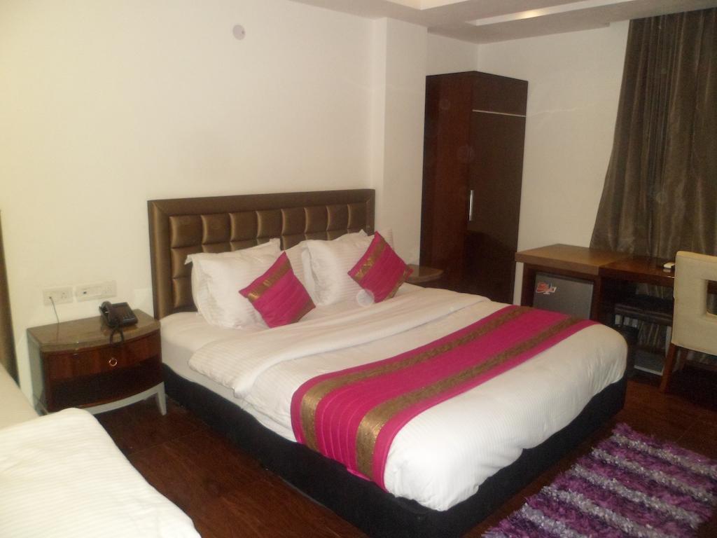 Hotel Cabana @ Pahar Ganj Neu-Delhi Exterior foto