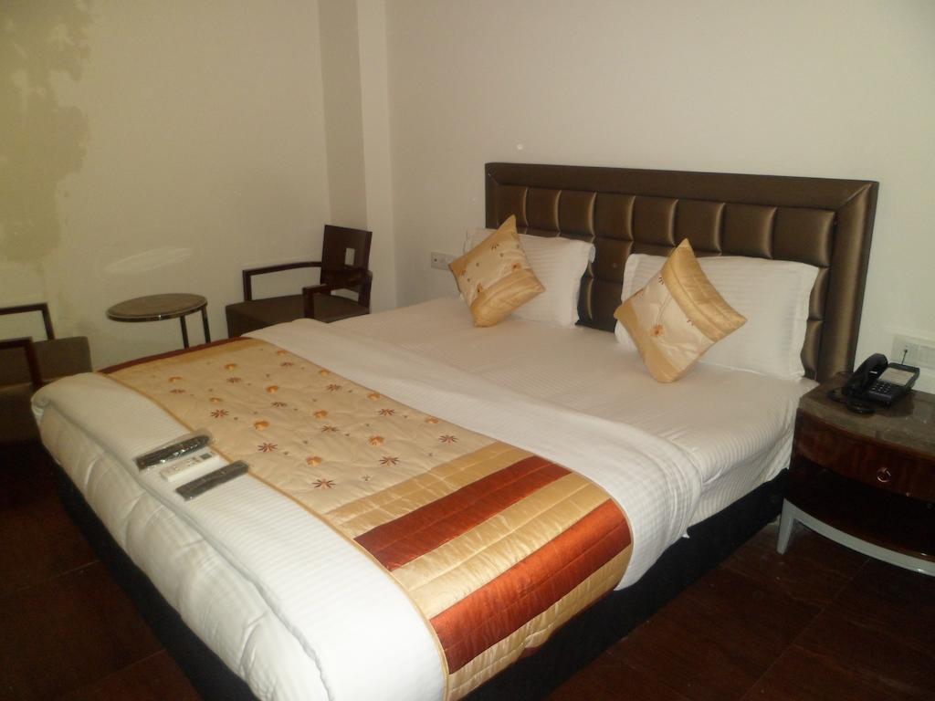 Hotel Cabana @ Pahar Ganj Neu-Delhi Exterior foto